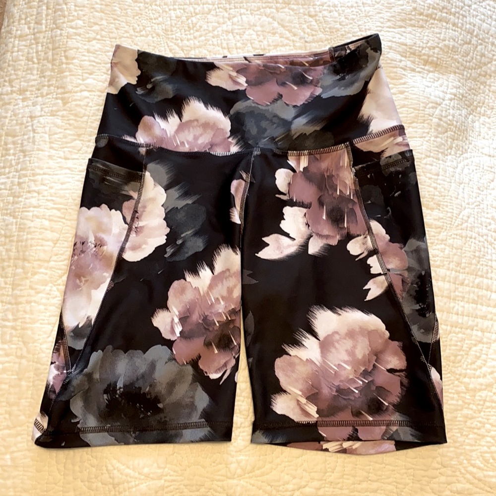Old Navy Bike Shorts - Medium